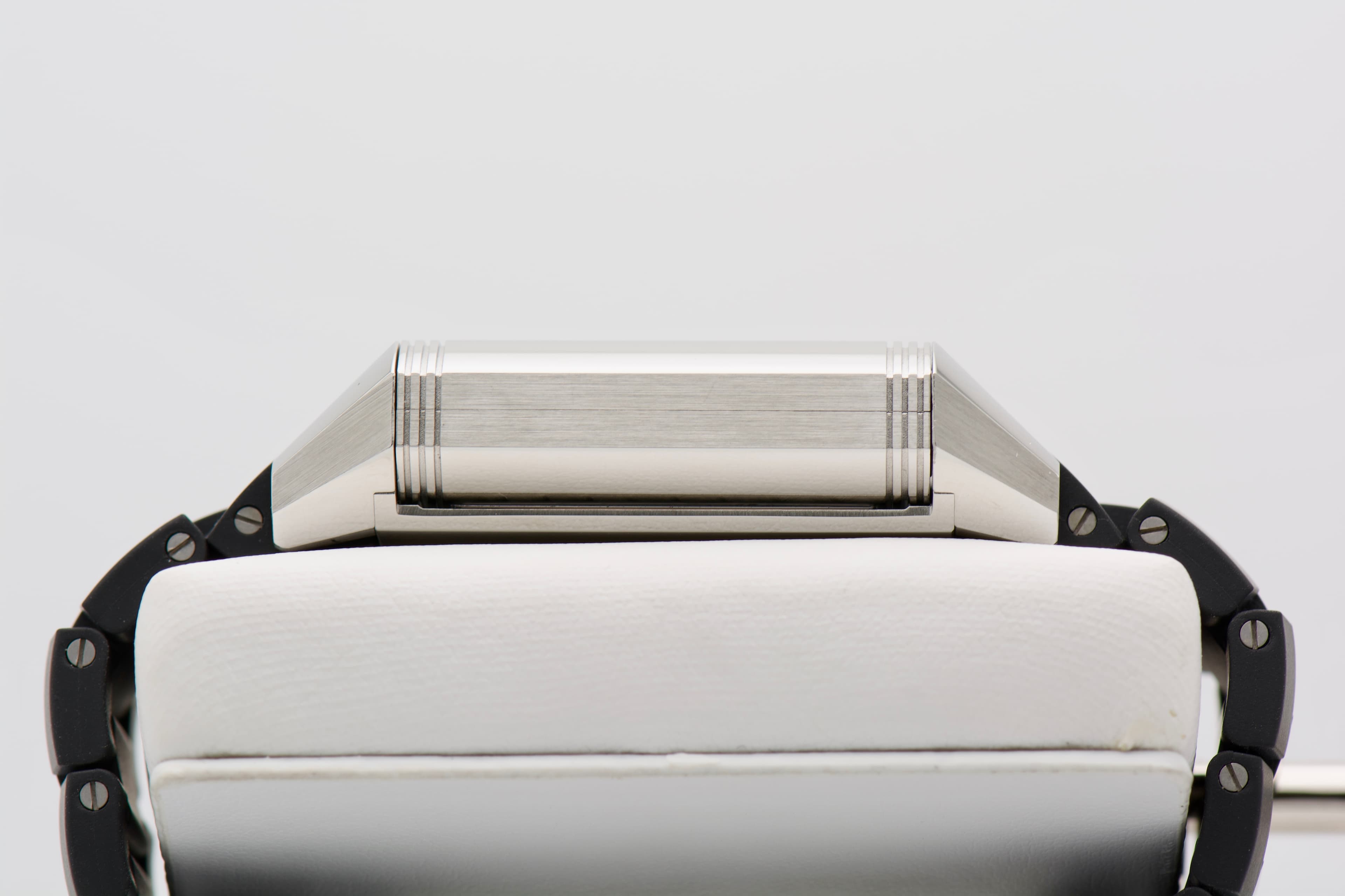 Jaeger-LeCoultre Reverso Squadra Hometime — photo 8