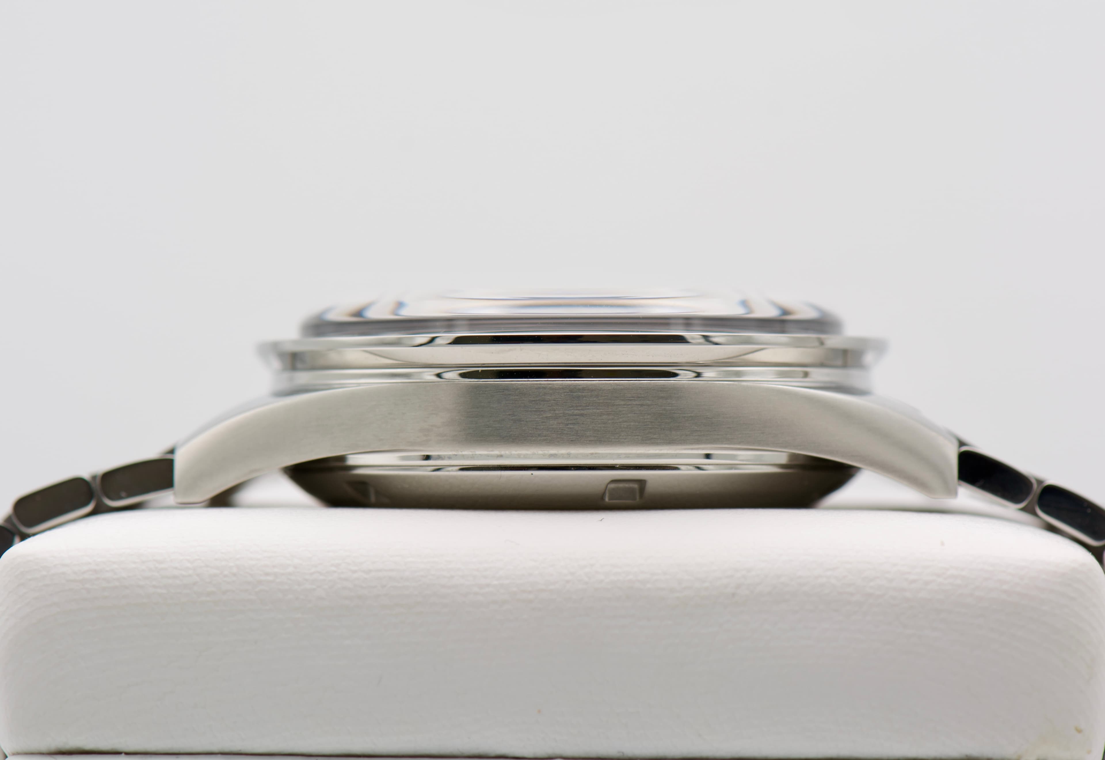 Omega Speedmaster First In Space — photo 5